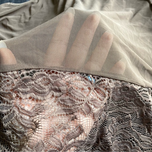 New Women’s A’reve Cropped Top Size XL - Picture 4 of 7